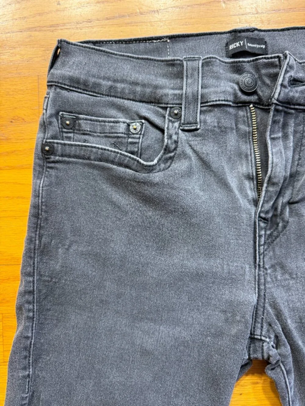 True Religion Ricky Relaxed Straight Frayed Denim Shorts Faded Black 32